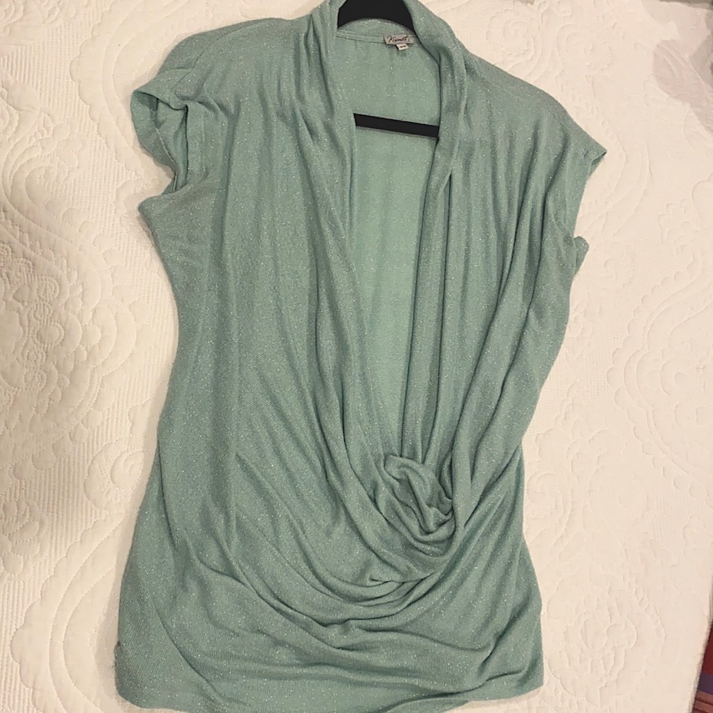 Droop neck t shirt size medium